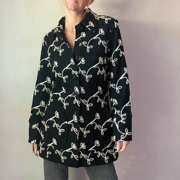 Y2K Style Focus by Shani Floral Embroidered Wool Blend Black Coat - Picture 5 of 6